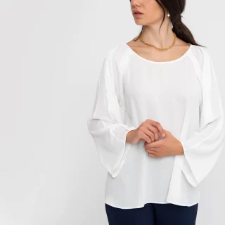 Λευκή μπλούζα με φαρδιά μανίκια